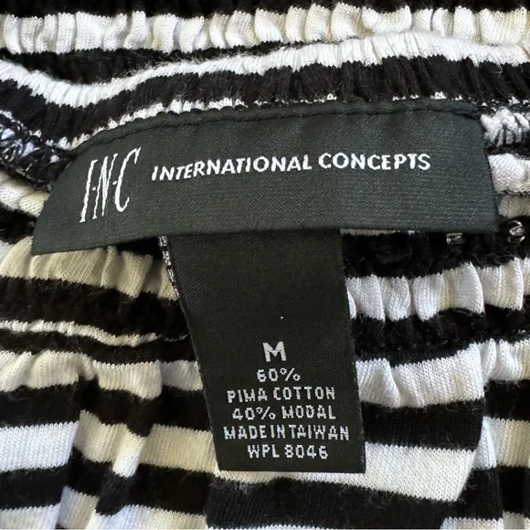 Black-White Stripe Babydoll Blouse Sz M - Picture 12 of 12